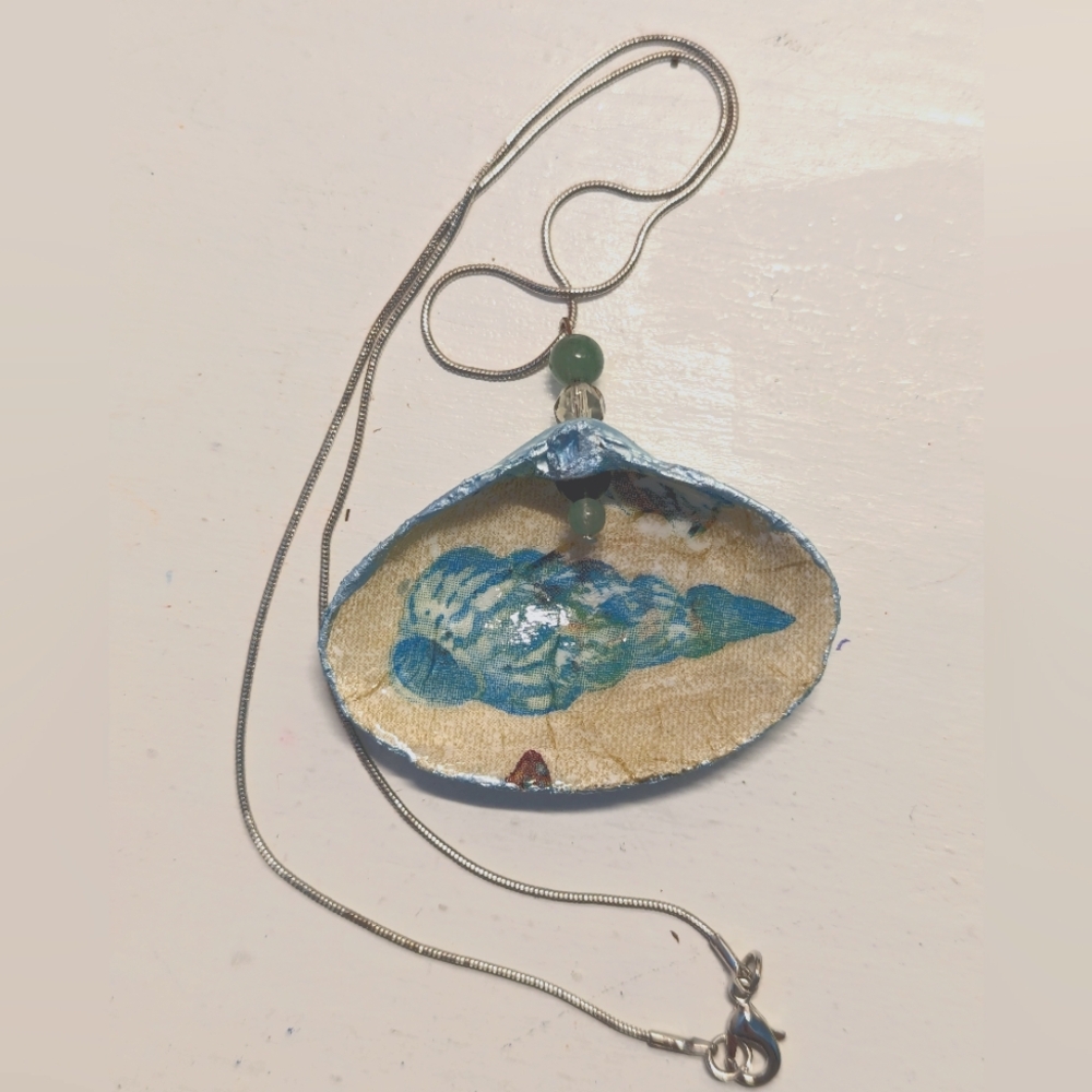 Handmade seashell necklace